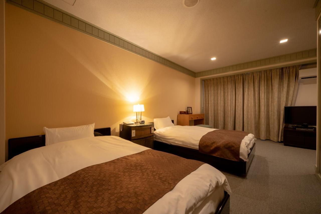 Kitsuregawa Country Club & Bihada Onsen Hotel Kitsuregawa Sakuyama 외부 사진